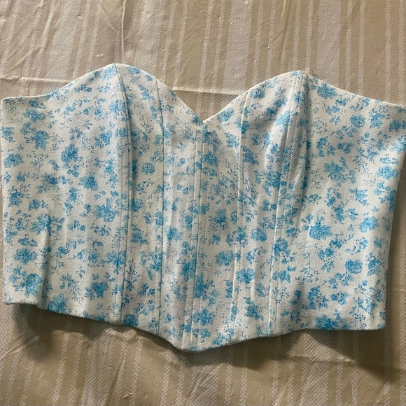 Zara Tops - Zara Blue Floral corset Cottage core style top cropped